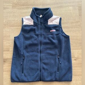 Boys large vineyard vines fleece zip up vest